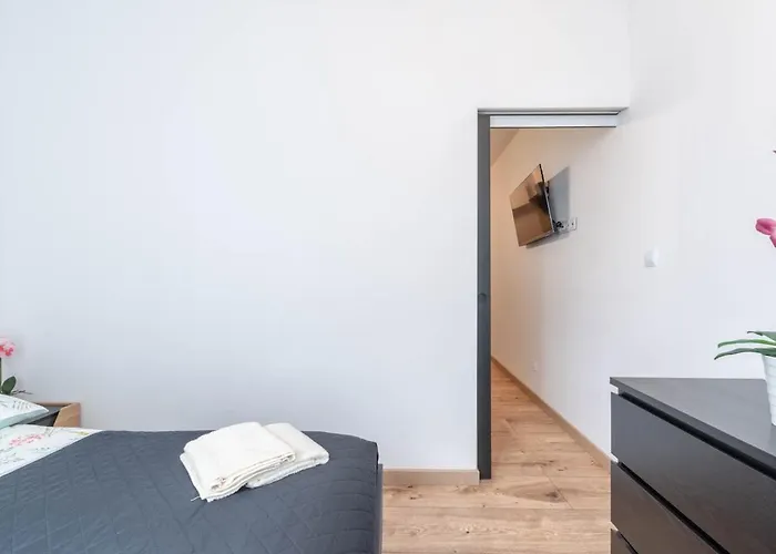 Daire Posnania Self-check Poznan